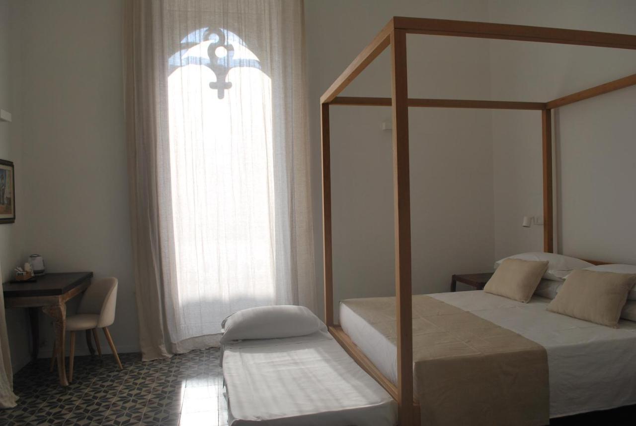 Bed and Breakfast Palazzo Del Cavaliere Gallipoli Exterior foto